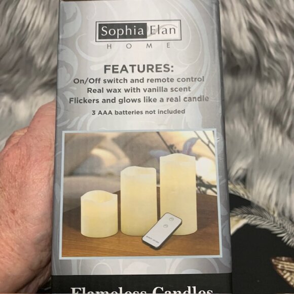 SOPHIA ELAN HOME Flameless Candles with Remote NIB Vanilla Scented - Picture 2 of 3